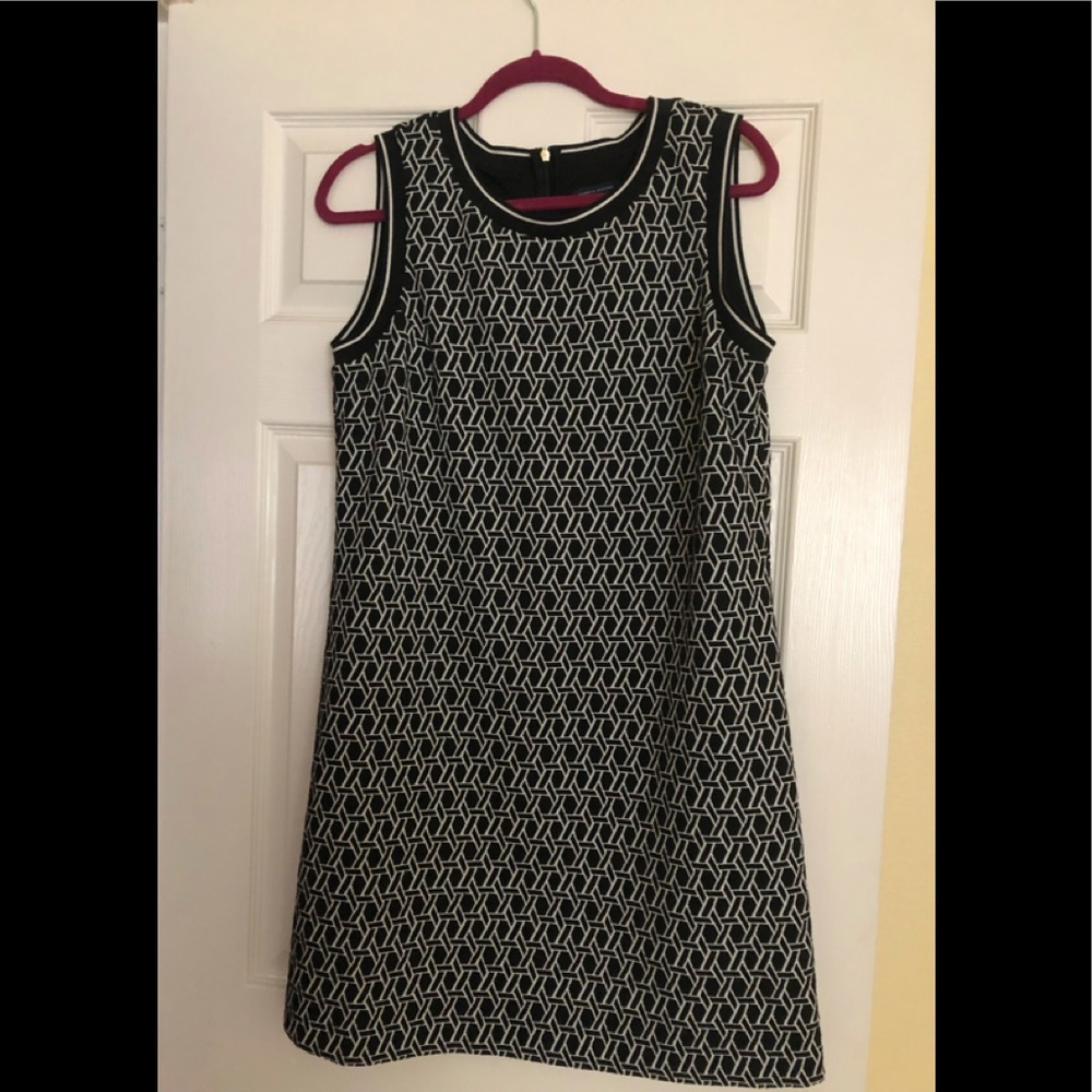 Tommy Hilfiger Black and White sleeveless knee length dress size 12.